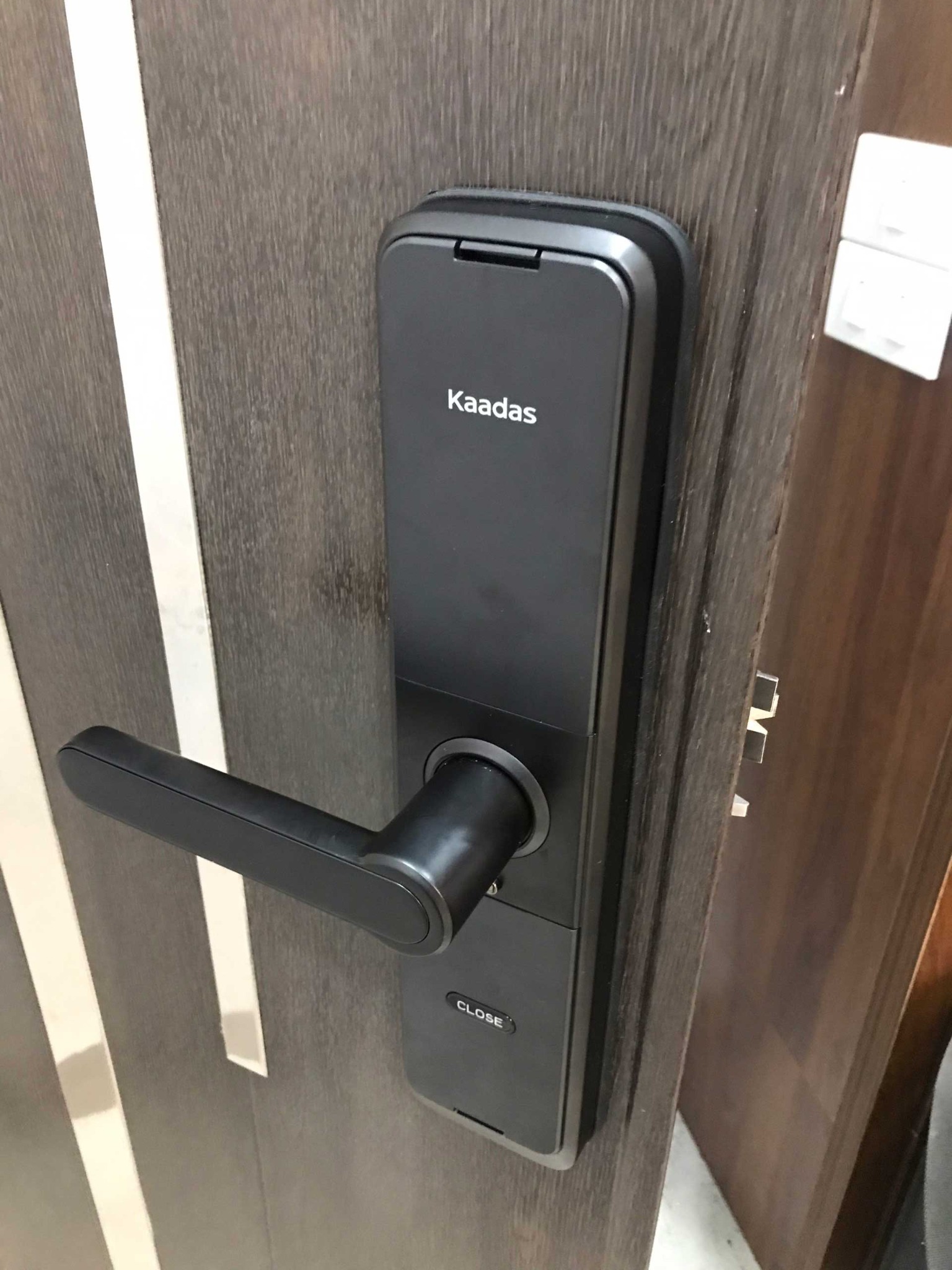 Khóa cửa thông minh Kaadas L7